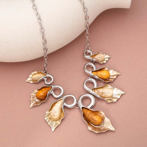 Collier DALOYE Beige Silver Plastron pavé Nature Argent et Beige Rhodium Résines et émaux